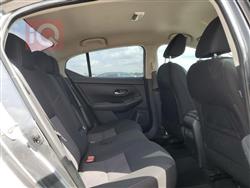 نيسان سنترا